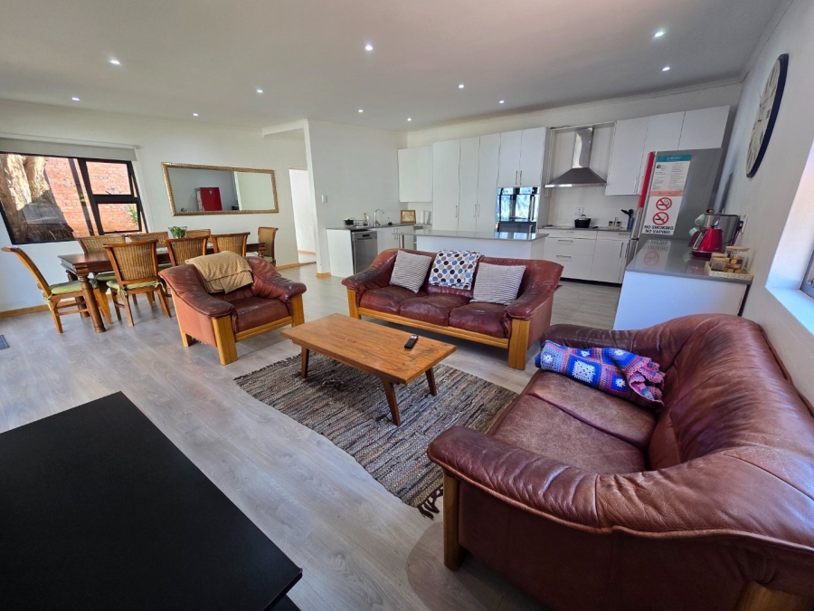 6 Bedroom Property for Sale in Waverley Free State